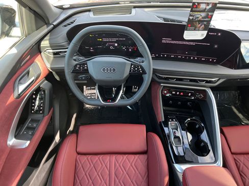 New 2025 Audi SQ5 Premium Plus image 16