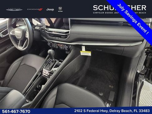 New 2026 Jeep Compass Latitude w/ Sun and Sound Group AWD/4WD image 11