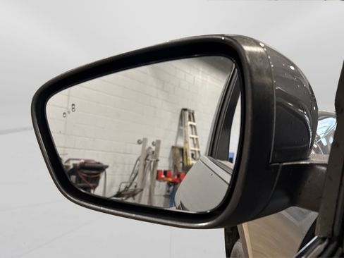 Used 2024 Ford Escape Platinum AWD/4WD image 15