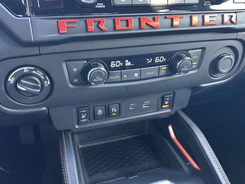 Used 2025 Nissan Frontier PRO-4X w/ Pro Premium Package AWD/4WD image 23