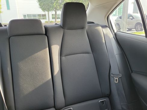 Used 2021 Toyota Corolla LE FWD image 22