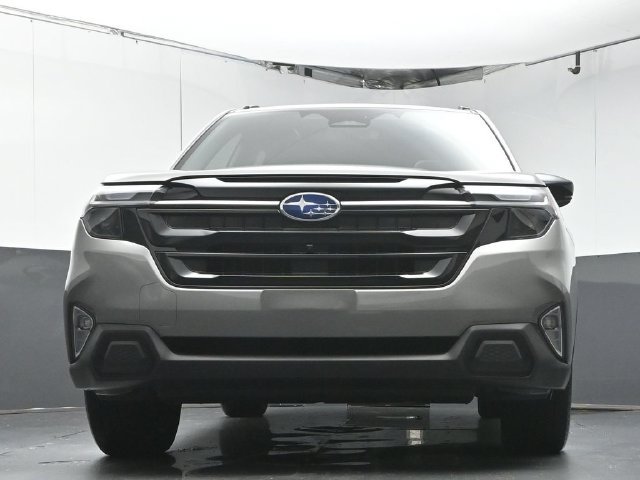 Used 2025 Subaru Forester Touring w/ Touring Package AWD/4WD image 39