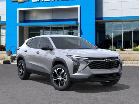 New 2026 Chevrolet Trax RS w/ Driver Confidence Package FWD image 7