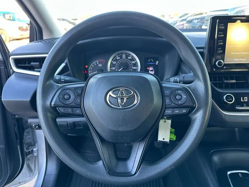 Used 2022 Toyota Corolla LE image 14