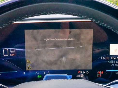 Used 2026 Cadillac Vistiq Platinum image 43