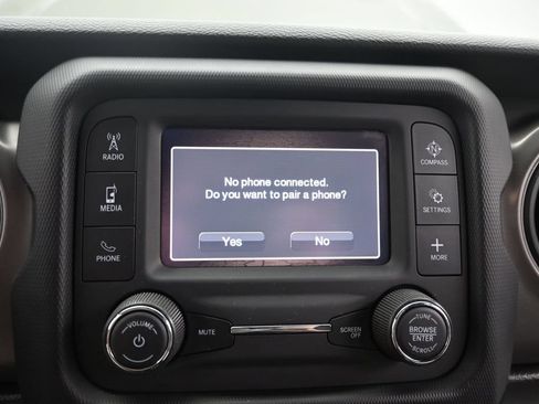 Used 2021 Jeep Gladiator Sport AWD/4WD image 27