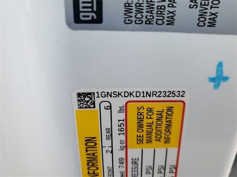 Used 2022 Chevrolet Suburban Z71 image 30