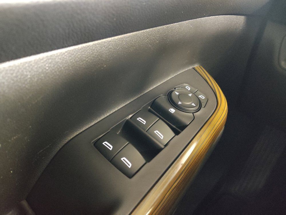 Used 2019 GMC Acadia SLE FWD image 27