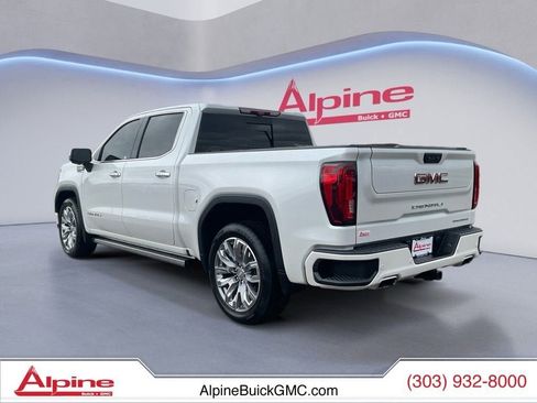 Used 2022 GMC Sierra 1500 Denali w/ Technology Package AWD/4WD image 3