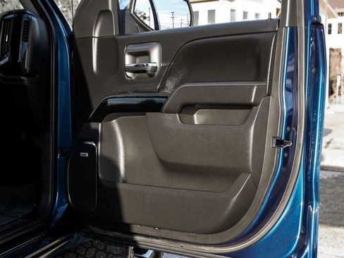 Used 2017 Chevrolet Silverado 1500 LTZ Z71 w/ LTZ Plus Package image 49