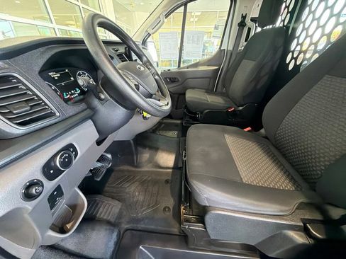 Used 2025 Ford Transit 250 Low Roof w/ Exterior Upgrade Package RWD image 20
