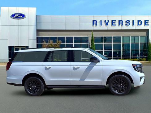 New 2026 Ford Expedition Max Active AWD/4WD image 8