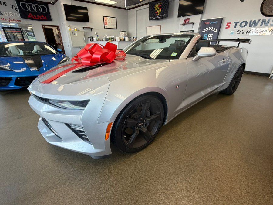 Used 2018 Chevrolet Camaro SS RWD image 6