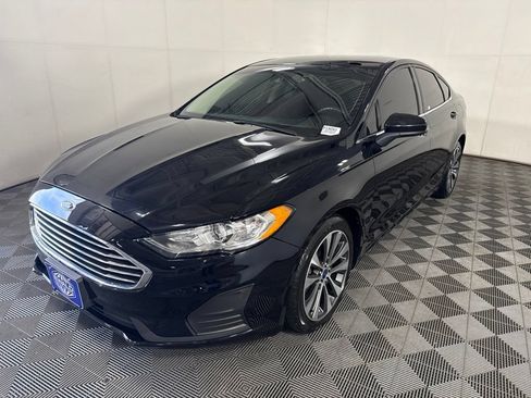 Used 2020 Ford Fusion SE AWD/4WD image 5