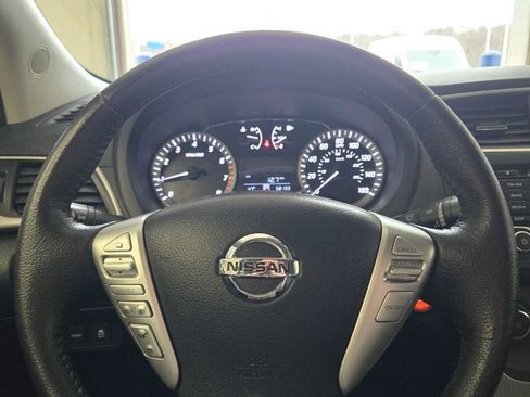 Used 2015 Nissan Sentra SR image 27