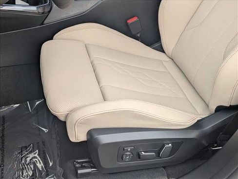 New 2026 BMW X3 xDrive30 w/ Premium Package image 4