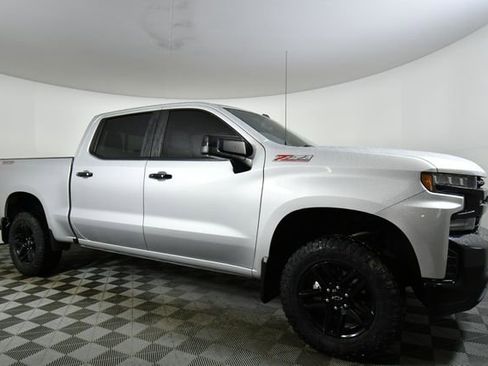 Used 2019 Chevrolet Silverado 1500 LT Trail Boss image 9