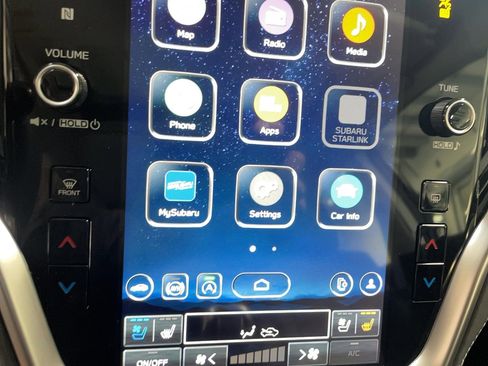 Used 2024 Subaru Legacy Touring XT image 12