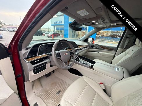 Used 2024 Cadillac Escalade ESV Premium Luxury Platinum w/ Heavy-Duty Trailer Package AWD/4WD image 9