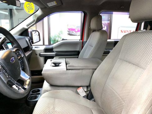 Used 2015 Ford F150 XLT image 8