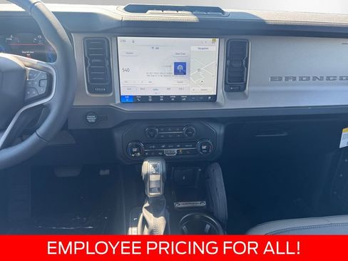 New 2026 Ford Bronco Outer Banks AWD/4WD image 11