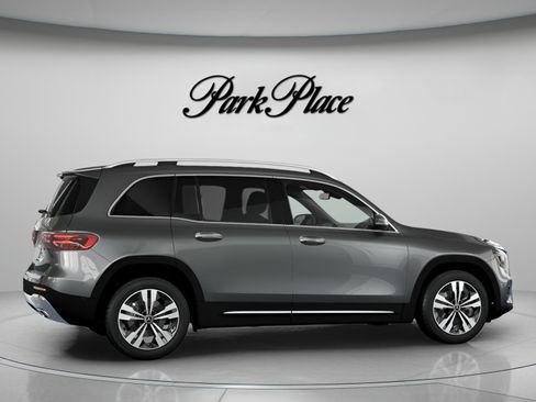 Used 2026 Mercedes-Benz GLB 250 image 22