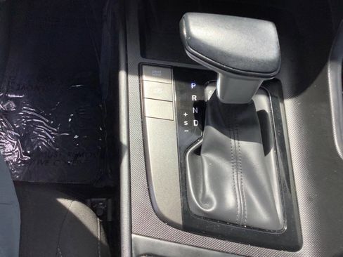 Used 2025 Hyundai Elantra Sport FWD image 37