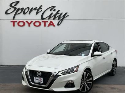 Used 2021 Nissan Altima 2.5 Platinum