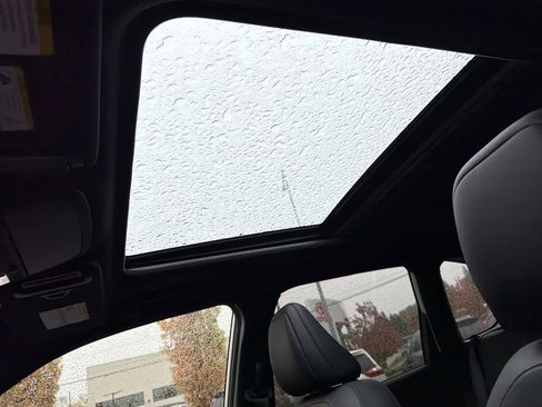 Used 2025 Subaru Forester Limited w/ Popular Package #1 image 29