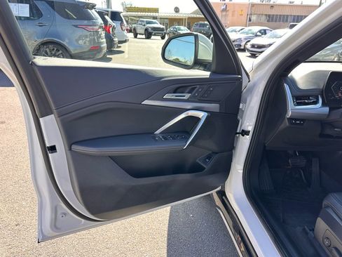 Used 2025 BMW X1 xDrive28i w/ Convenience Package image 16