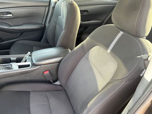Certified 2024 Nissan Sentra SV FWD image 29