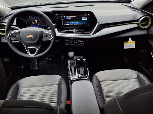 New 2026 Chevrolet Trax LT w/ LT Convenience Package image 11