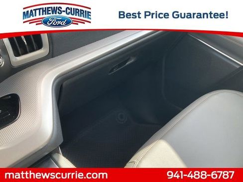 New 2025 Ford Expedition Active image 26