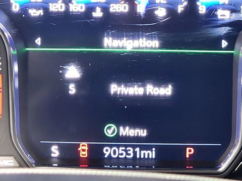 Used 2021 GMC Yukon Denali image 16