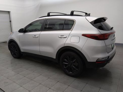 Used 2021 Kia Sportage S w/ S FWD Premium Package image 3