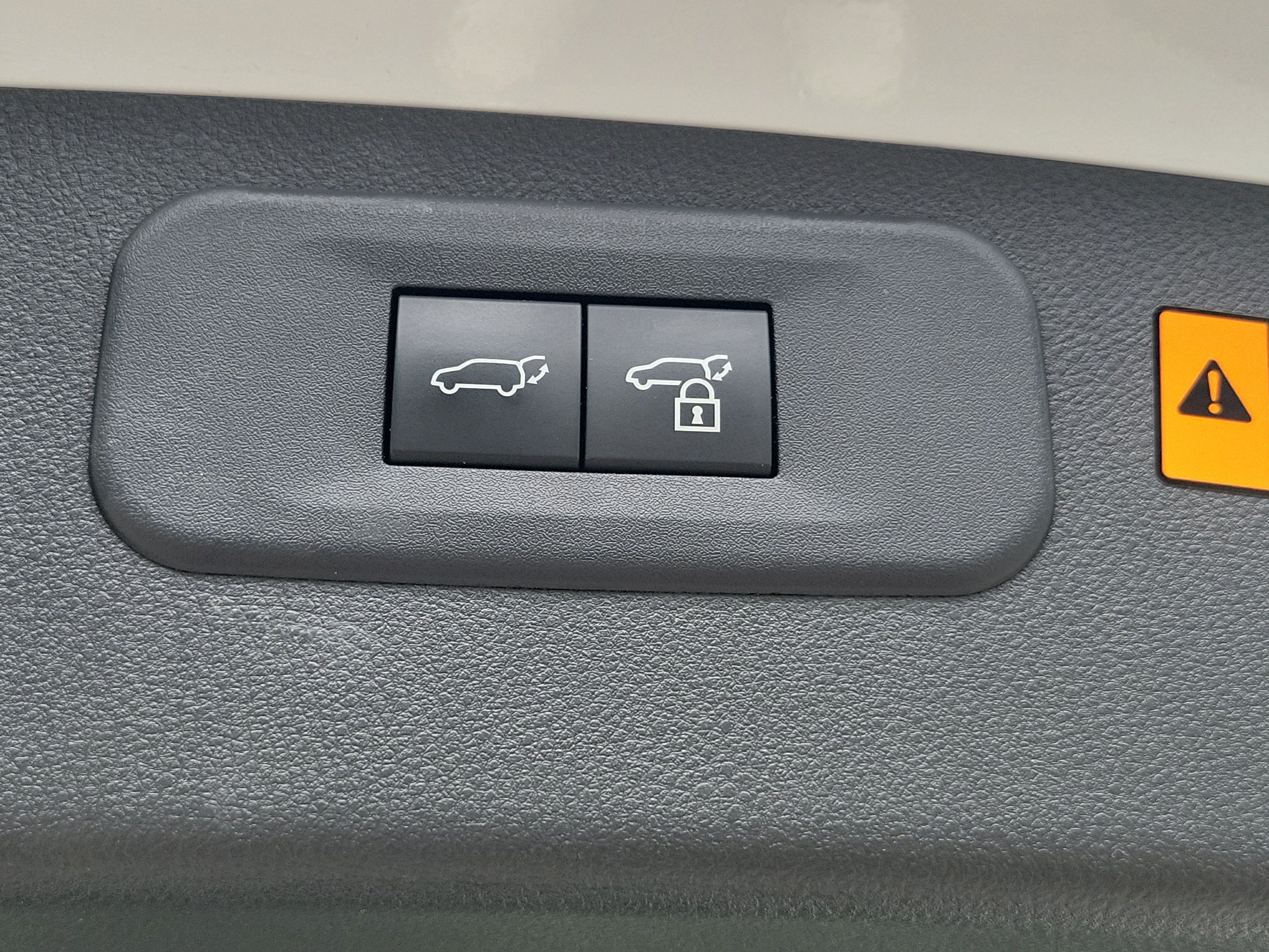 Certified 2025 Lexus NX 350 AWD w/ Accessory Package (K3) image 9