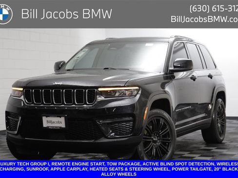 Used 2023 Jeep Grand Cherokee Laredo w/ Luxury Tech Group I AWD/4WD image 1