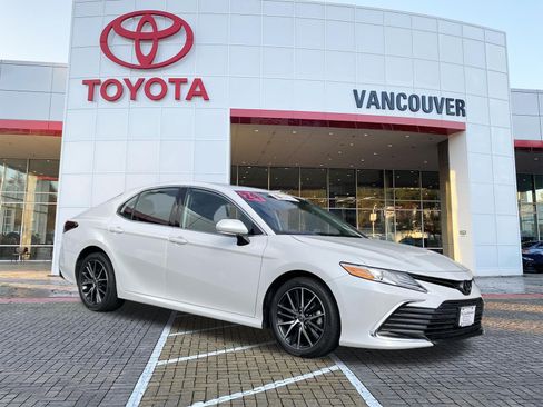 Certified 2024 Toyota Camry XLE w/ Cold Weather Package AWD/4WD image 1