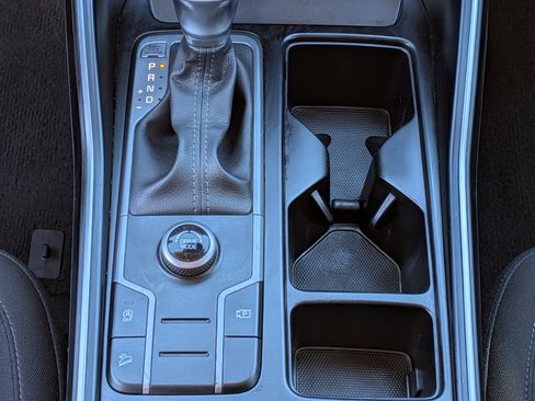 Used 2023 Kia Sorento LX image 24