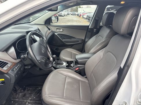 Used 2018 Hyundai Santa Fe Sport image 8