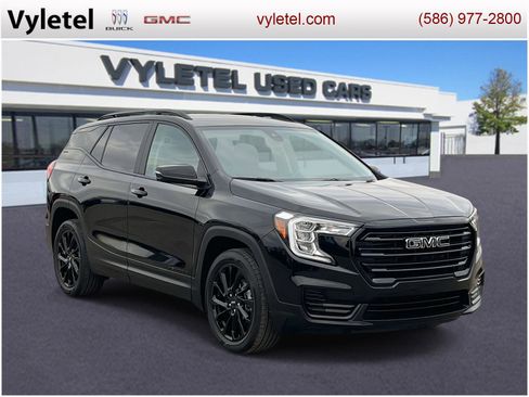 Certified 2023 GMC Terrain SLE w/ Driver Convenience Package image 1