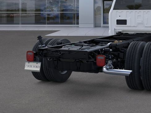 New 2026 Ford F600 4x4 Regular Cab Super Duty w/ XL Chrome Package image 21