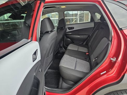 Used 2021 Hyundai Kona SEL Plus w/ Cargo Package image 17