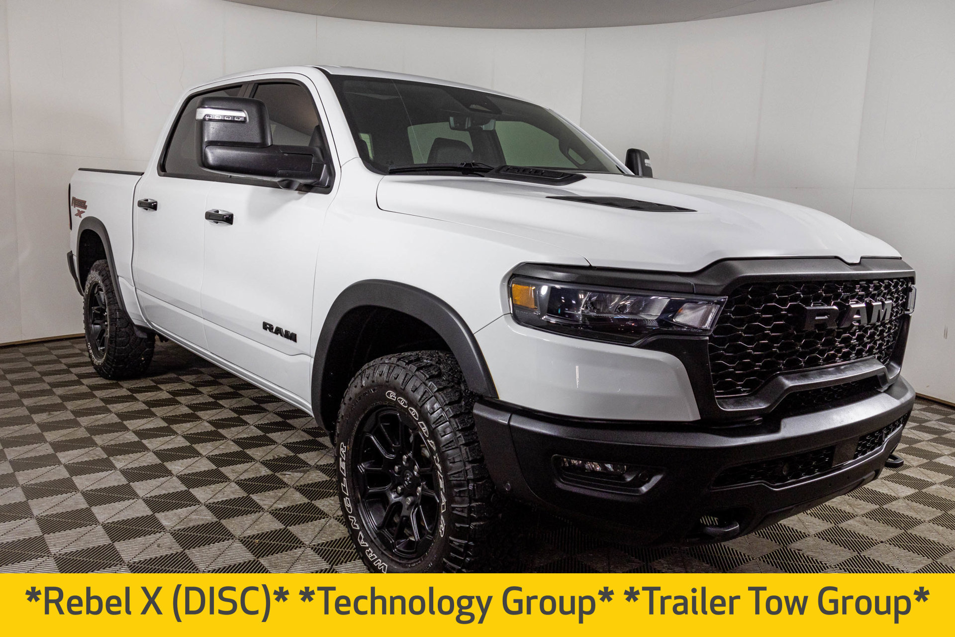 Used 2025 RAM 1500 Rebel w/ Advanced Safety Group II AWD/4WD image 21