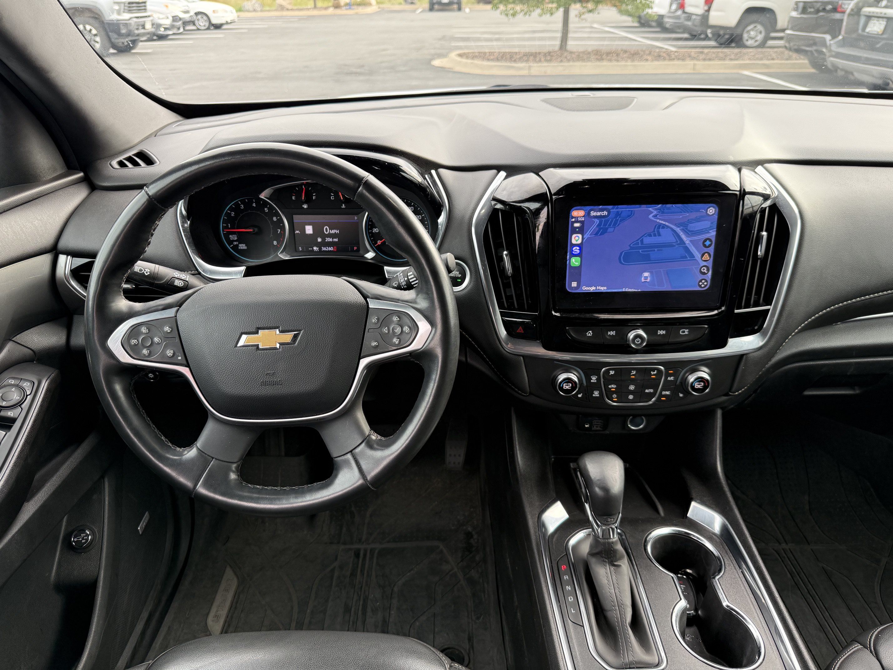 Used 2023 Chevrolet Traverse LT w/ LT Premium Package AWD/4WD image 13