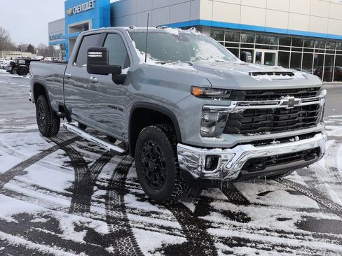 New 2026 Chevrolet Silverado 3500 LT w/ All Star Edition image 2