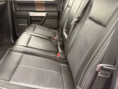 Used 2020 Ford F150 Lariat w/ Equipment Group 502A Luxury AWD/4WD image 26