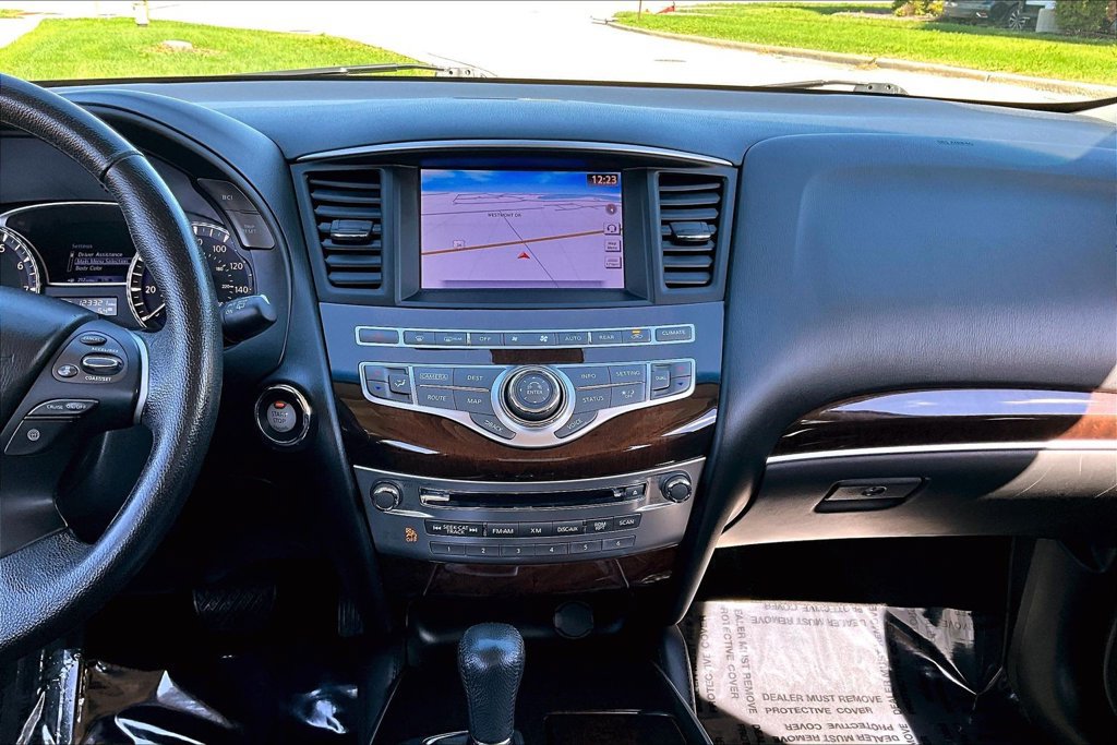 Used 2013 INFINITI JX35 AWD w/ Premium Pkg image 19