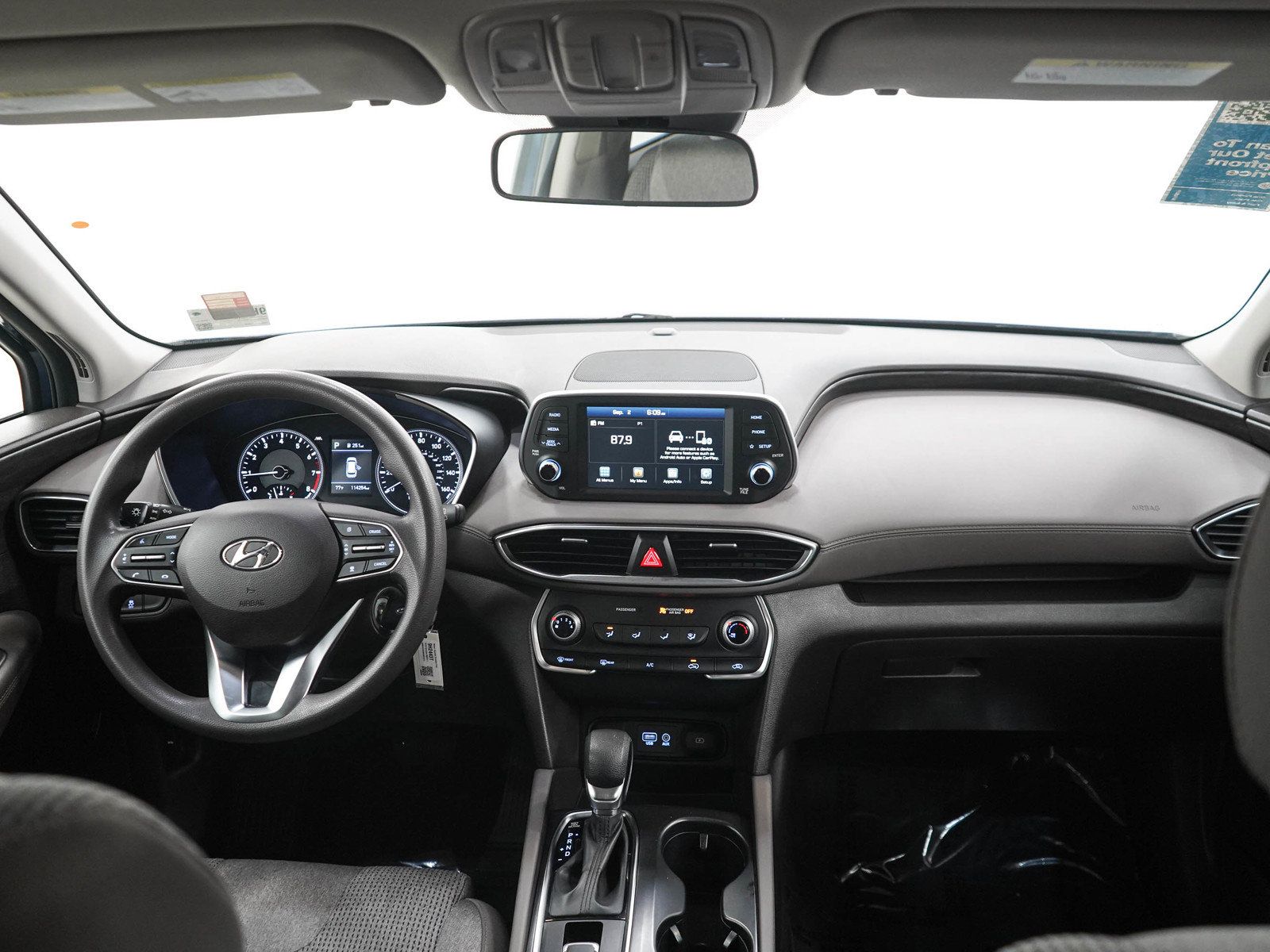 Used 2019 Hyundai Santa Fe SE AWD/4WD image 13