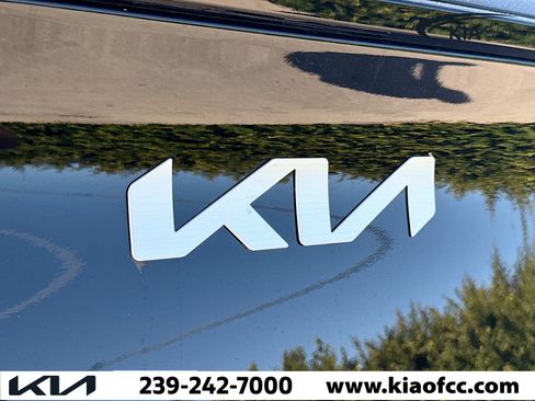 New 2026 Kia Sportage EX image 11